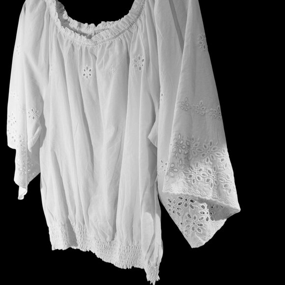 Soft White Cotton Eyelet Micro Ruffle Off-Shoulder Boho Festival Top Sz XL - Picture 7 of 11